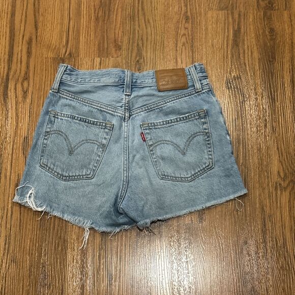 Levis Ribcage Jeans Shorts Womens 26 Blue Denim Button Fly Raw Frayed Hem Lot 3 - Picture 7 of 15